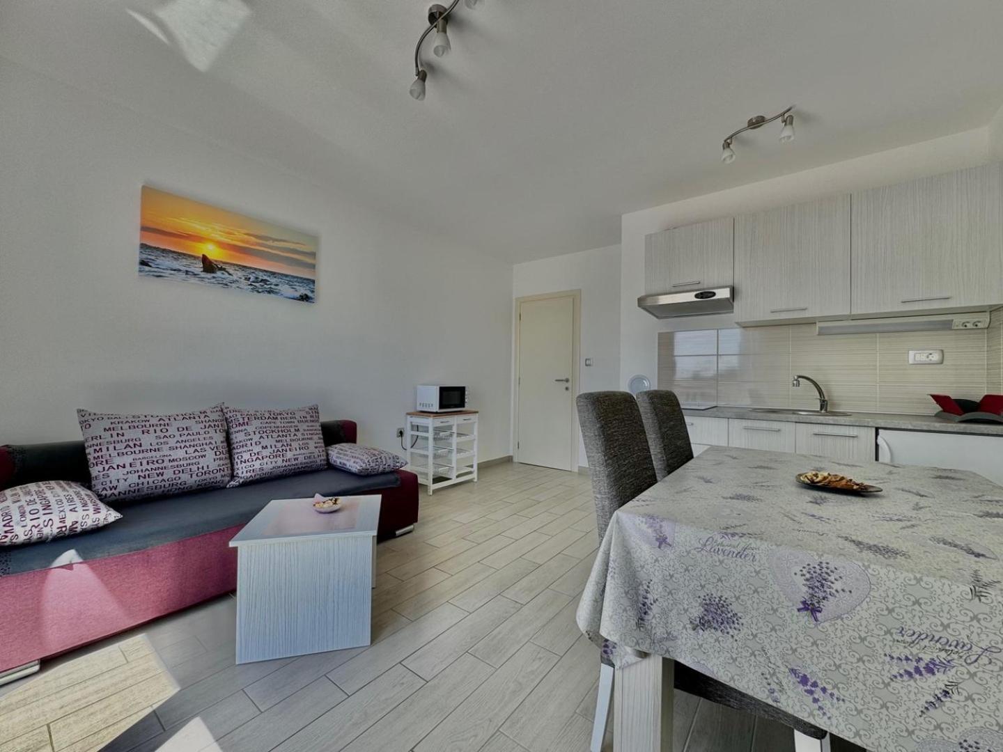 Cozy Apartment Rosmarin With A Sea View Крк Екстер'єр фото
