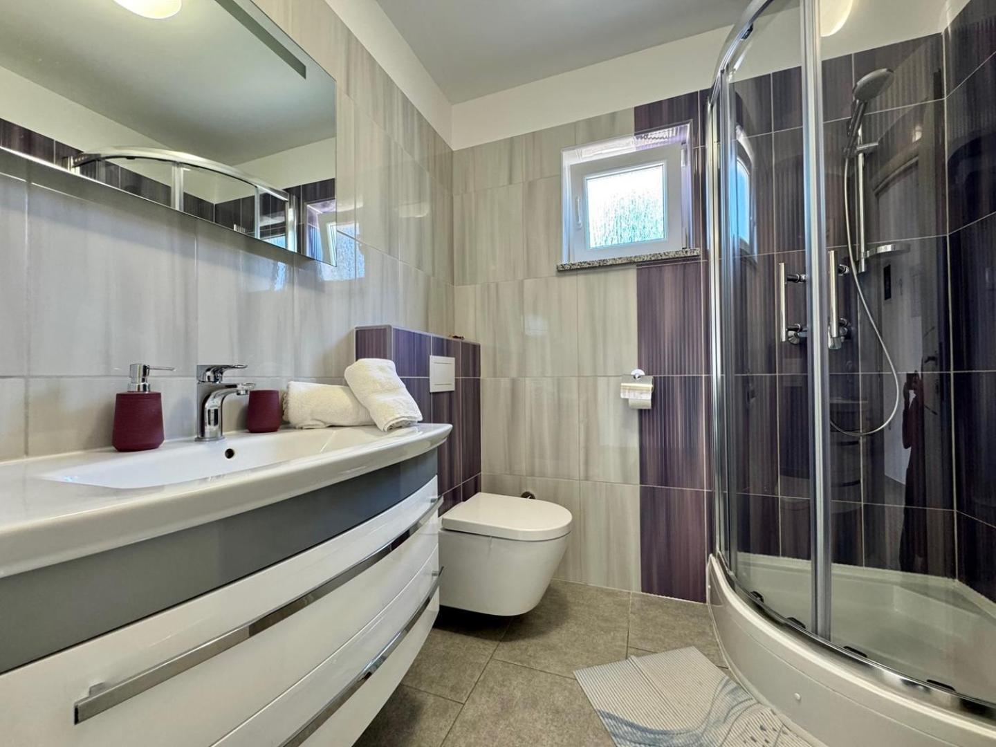 Cozy Apartment Rosmarin With A Sea View Крк Екстер'єр фото
